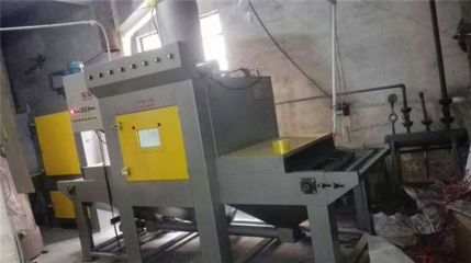 鏡片噴砂機(jī)的應(yīng)用與紅海玻璃鏡片噴砂機(jī)介紹